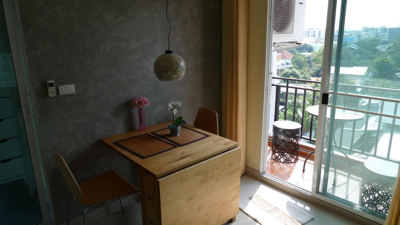 Sundowner Sukhumvit Apartment Bangkok Exterior photo